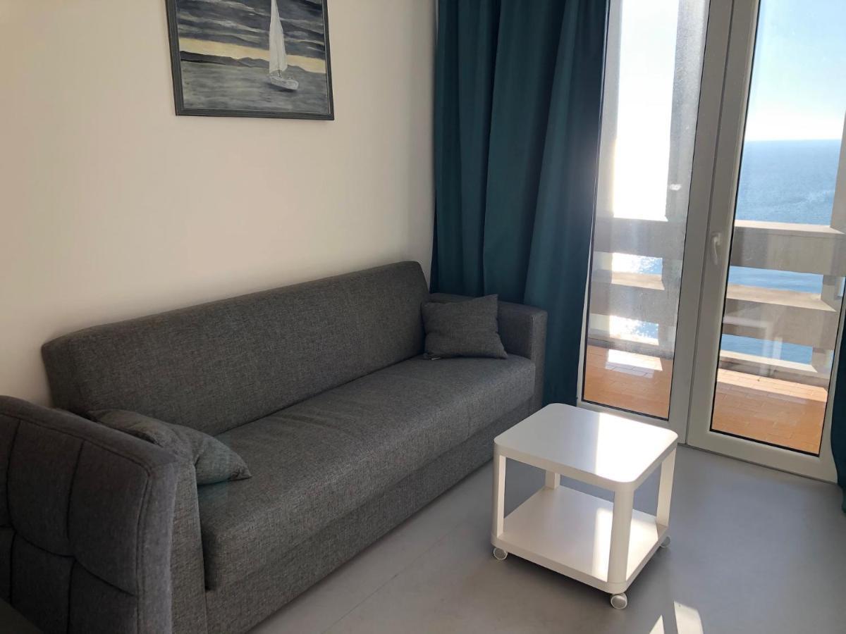 Appartamento Zipser II Grado Bagian luar foto